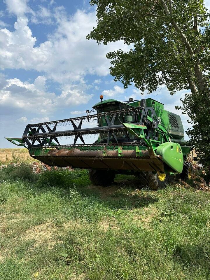 John Deere 1550 CWS John Deere 1550 CWS
