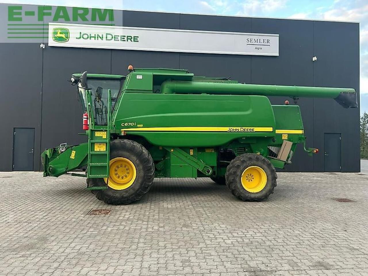 John Deere c670i