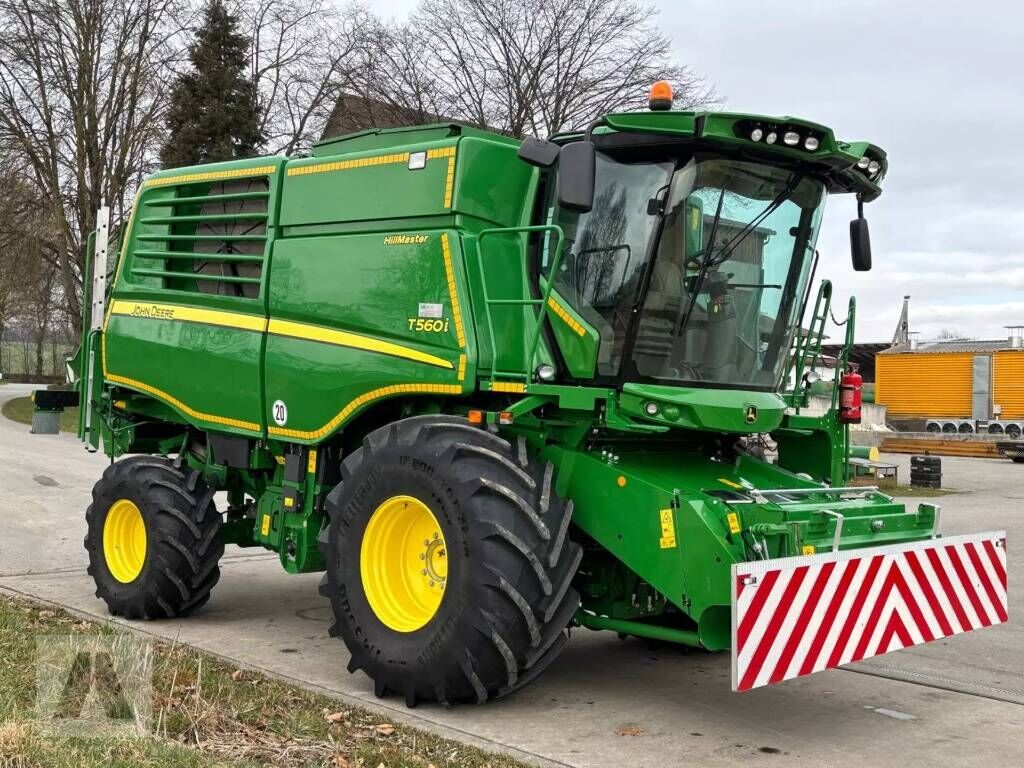 John Deere T 560 i