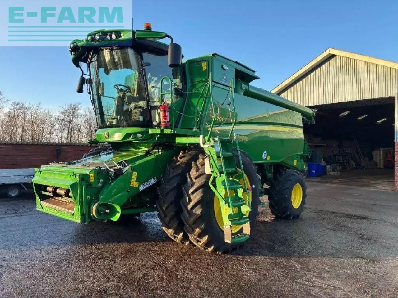 John Deere t670i 4wd