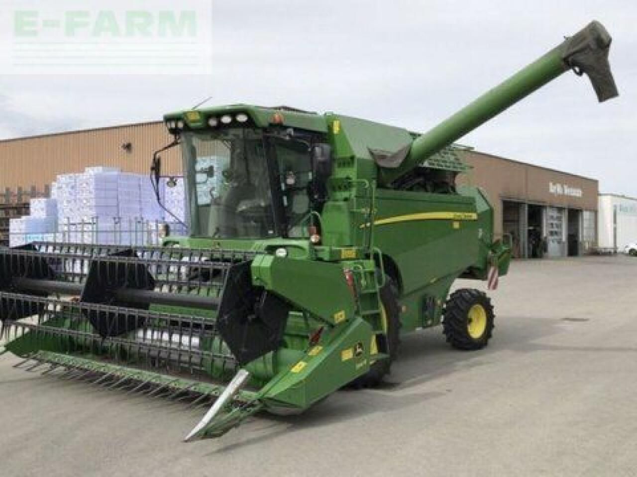 John Deere w 330