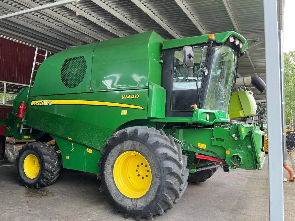 John Deere W 440